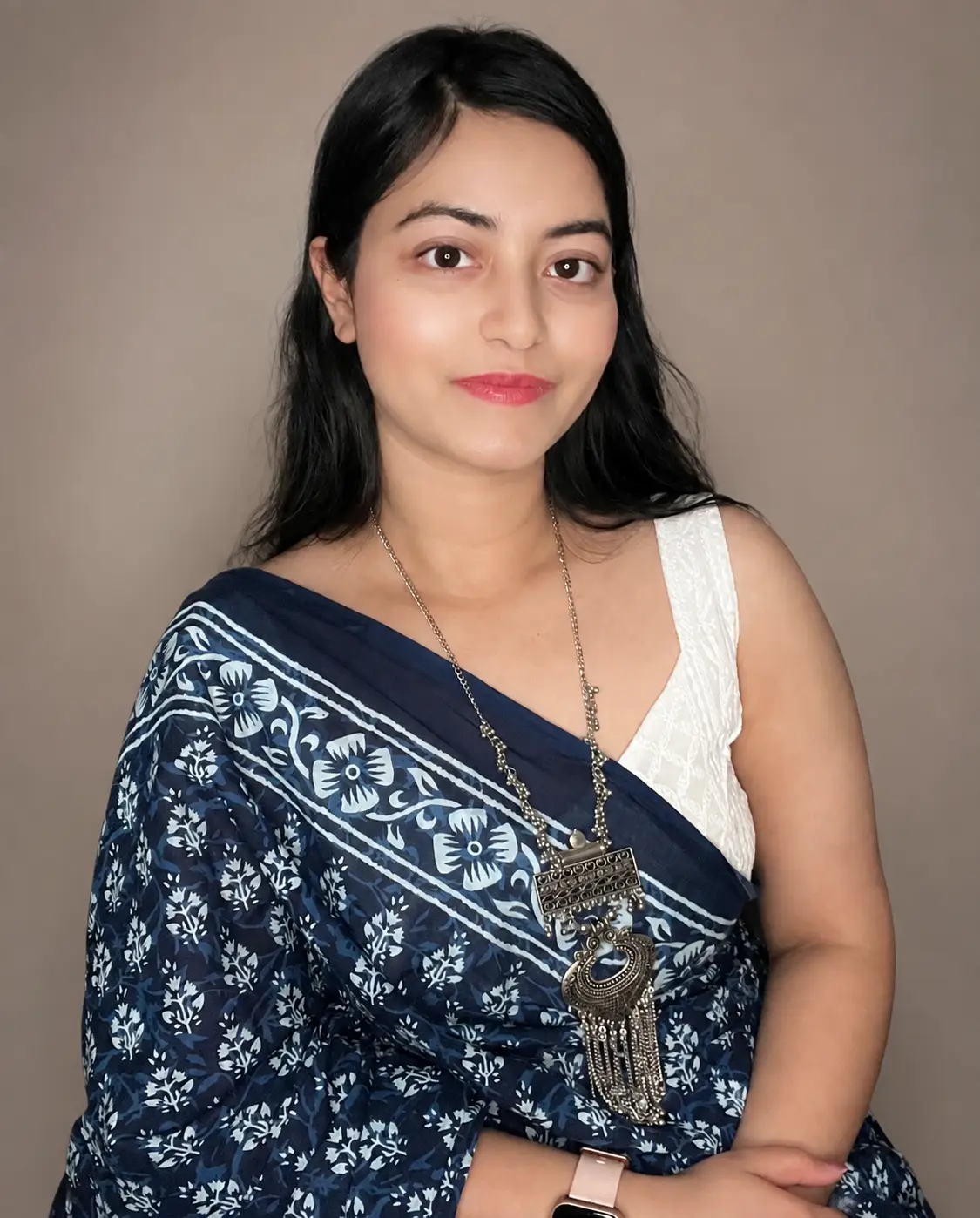 Portrait of Paramita, founder and guide at Aura Talks